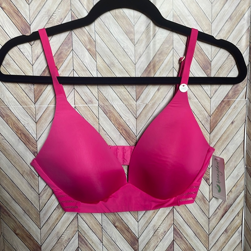 🏷️ NWT-34D- Honeydew Intimates Bra